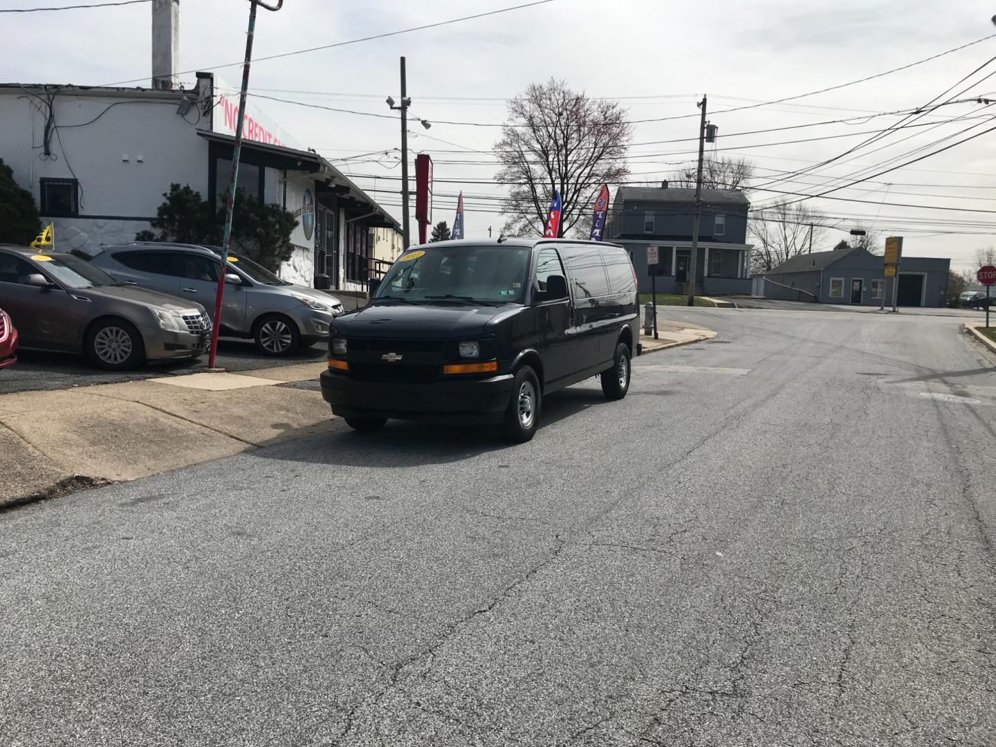 2017 Green /Gray Chevrolet Express 2500 (1GCWGAFF1H1) with an 4.8 V8 engine, Automatic transmission, located at 577 Chester Pike, Prospect Park, PA, 19076, (610) 237-1015, 39.886154, -75.302338 - Photo#0